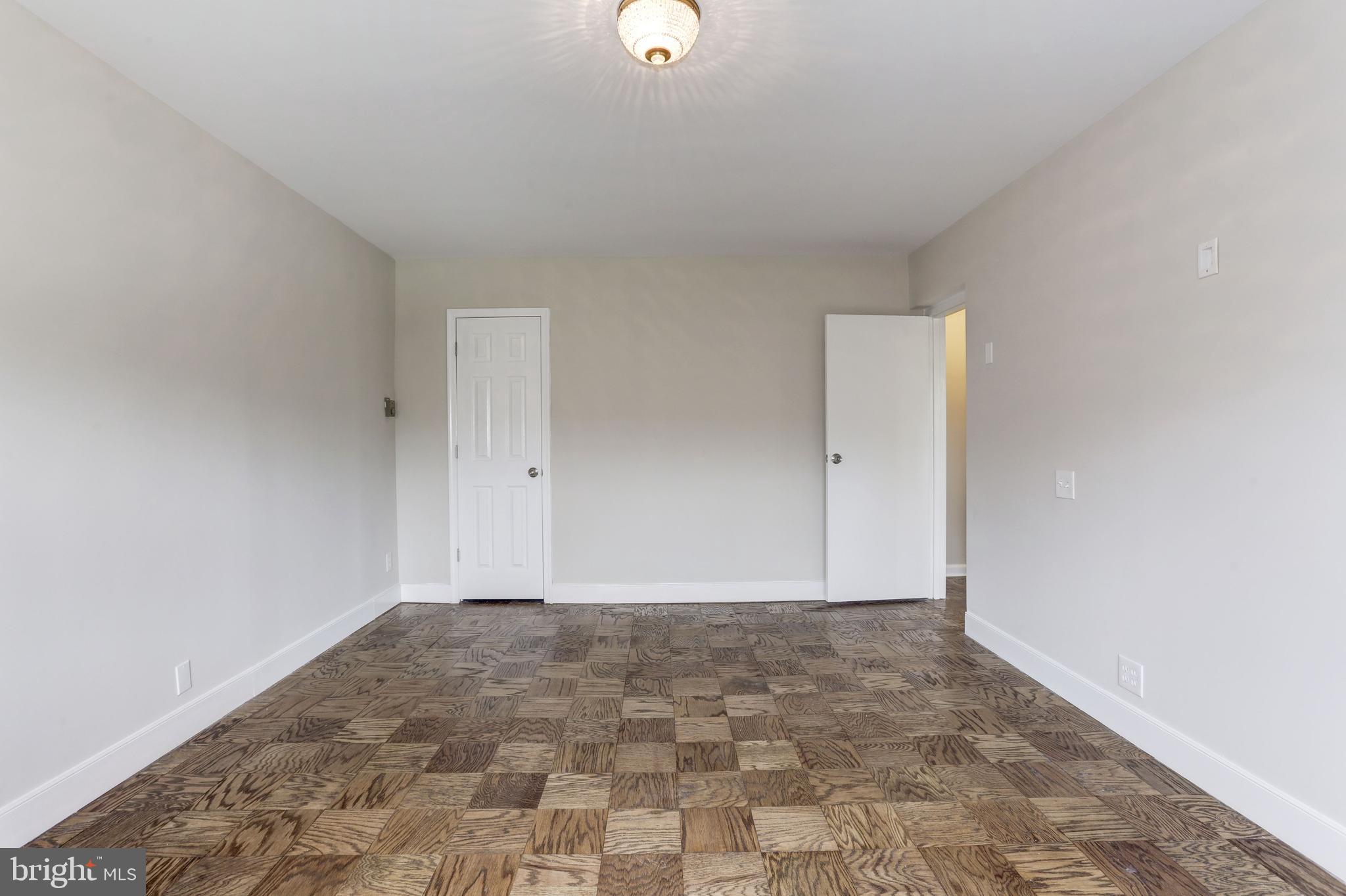 4201 Cathedral Avenue Northwest, Unit 916W Washington, DC 20016 - Photo 20 of 27