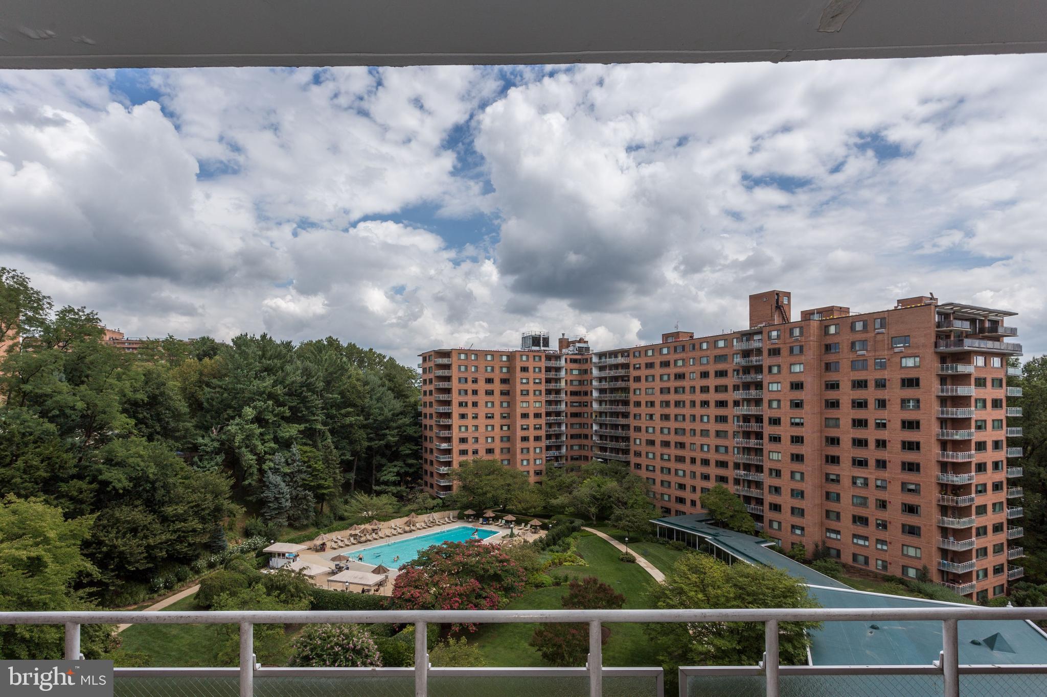 4201 Cathedral Avenue Northwest, Unit 916W Washington, DC 20016 - Photo 6 of 27