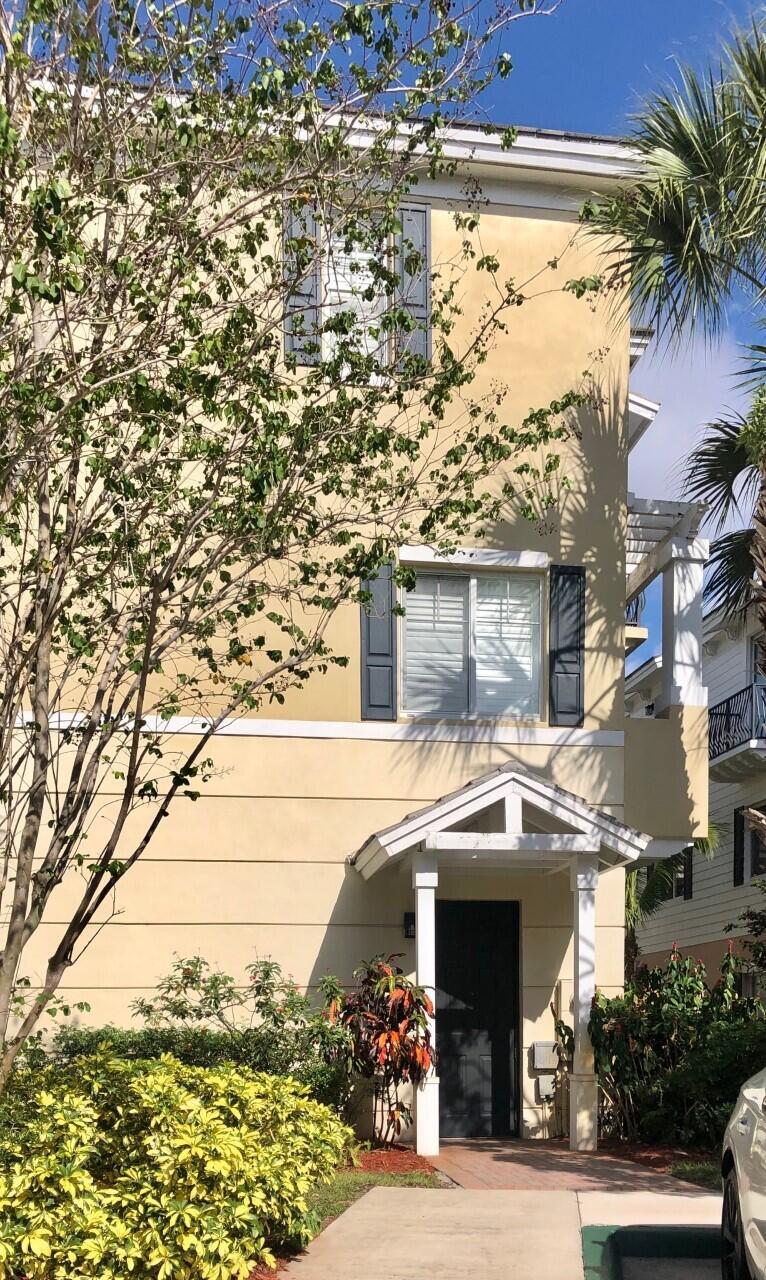 566 Northwest 35th Place Boca Raton, FL 33431 - Photo 2 of 16 thumbnail_IMG_2662