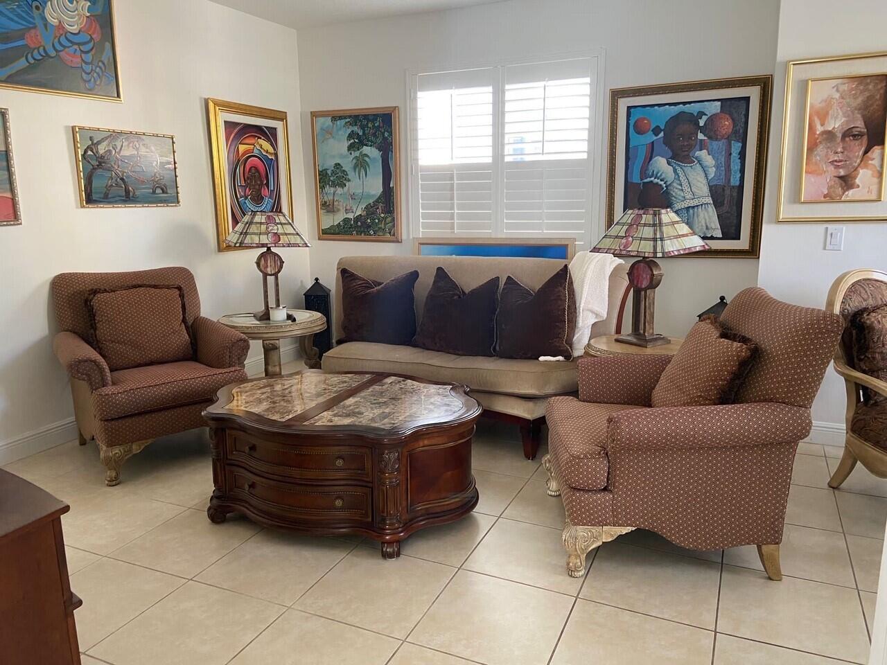 566 Northwest 35th Place Boca Raton, FL 33431 - Photo 4 of 16 thumbnail_74bf22b8-6762-4971-9e0f-888dd8