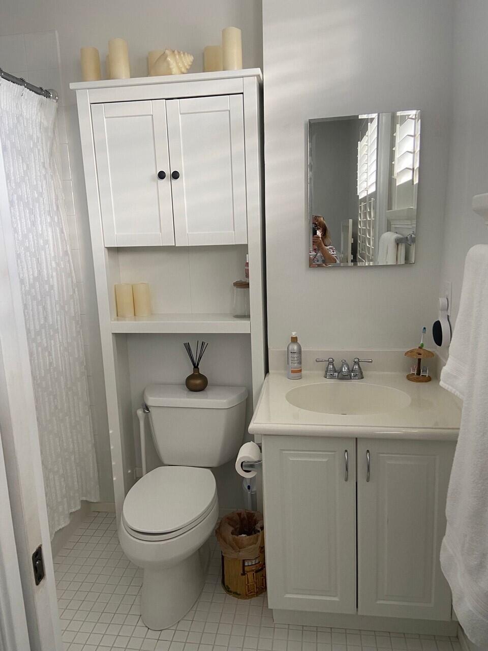 566 Northwest 35th Place Boca Raton, FL 33431 - Photo 10 of 16 thumbnail_bc618fe6-ff7b-4310-9057-e680ea