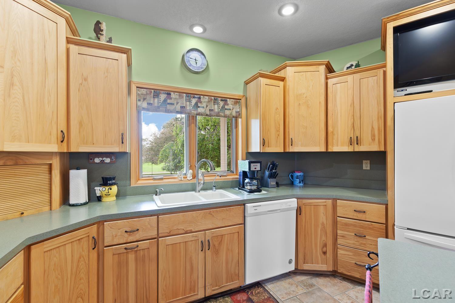 11195 Singer Road Brooklyn, MI 49230 - Photo 13 of 49