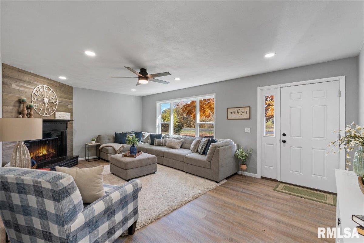 424 Docia Road Hillsdale, IL 61257 - Photo 8 of 49