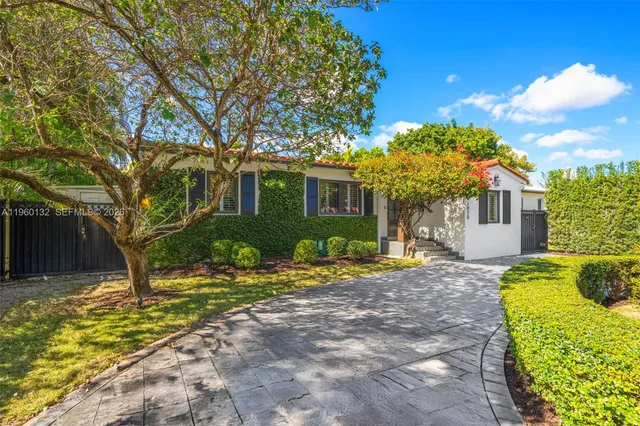 $1,495,000 | 1970 Southwest 32nd Place, Miami, FL 33145