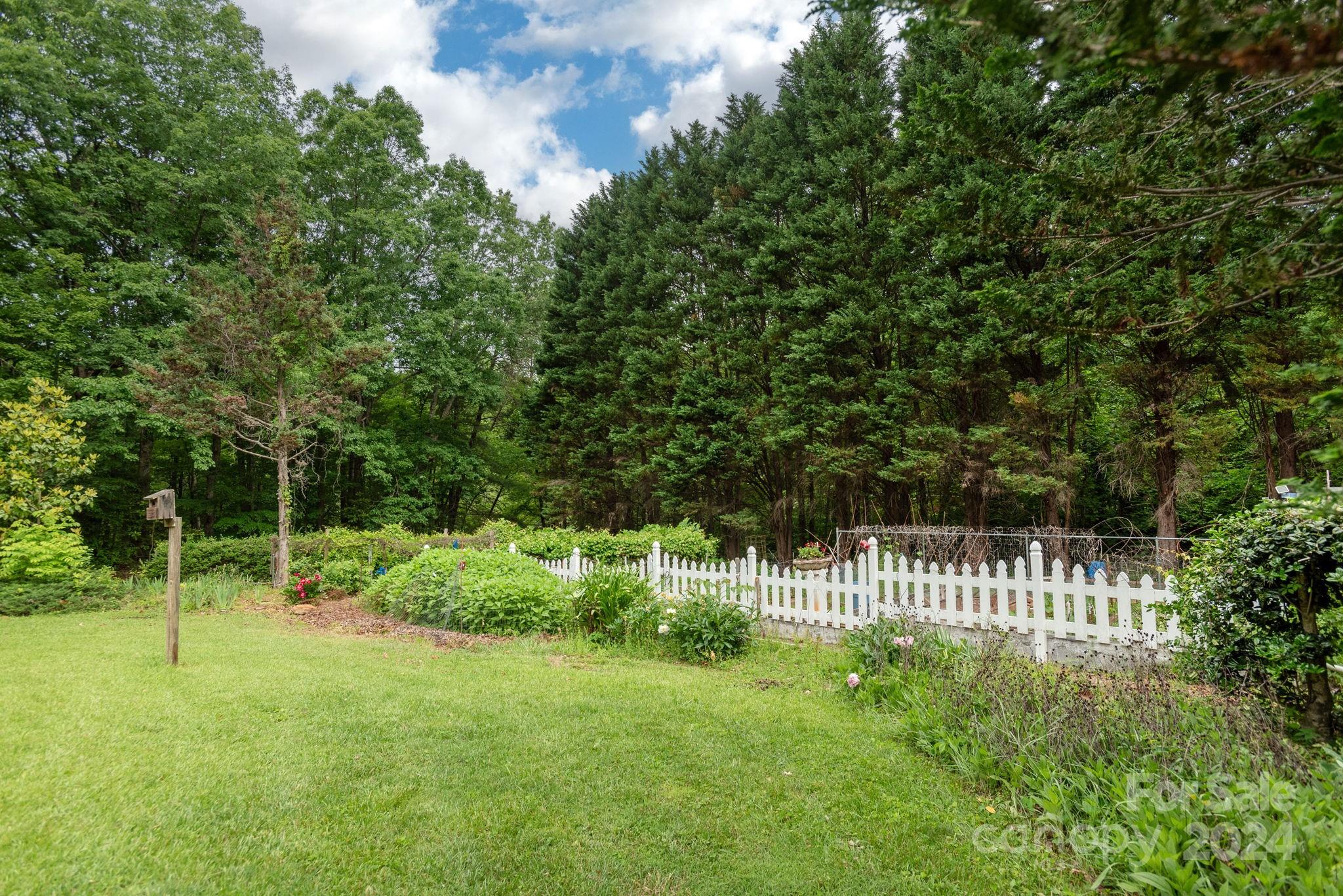 1489 Lynn Road Tryon, NC 28782 - Photo 30 of 46