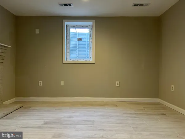 $1,900 | 7131 Gormel Drive, Springfield, VA 22150