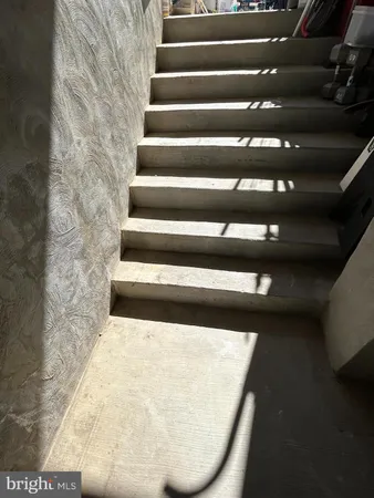 $1,900 | 7131 Gormel Drive, Springfield, VA 22150