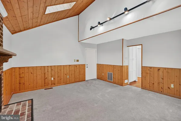 $609,999 | 24004 Desert Wine Court, Damascus, MD 20872