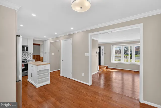 $635,000 | 24004 Desert Wine Court, Damascus, MD 20872