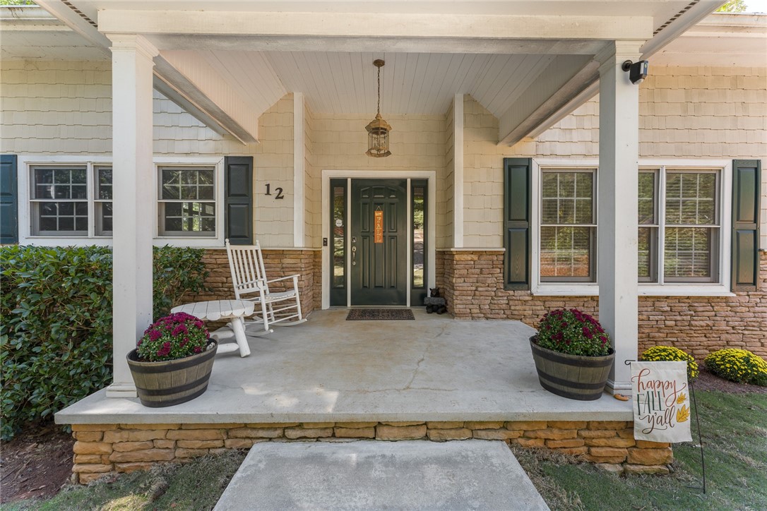 12 Muskhogean Road Fair Play, SC 29643 - Photo 3 of 47 Gallery Image 3