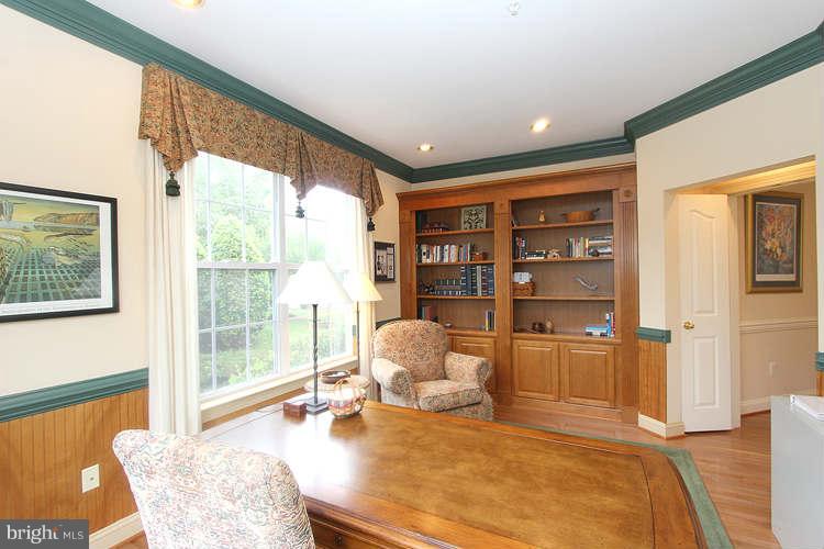 18300 Wickham Road Olney, MD 20832 - Photo 6 of 28 Main Level Study/Library w/ built-ins