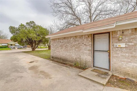 $450,000 | 716 South Perkins Street, Fort Worth, TX 76103