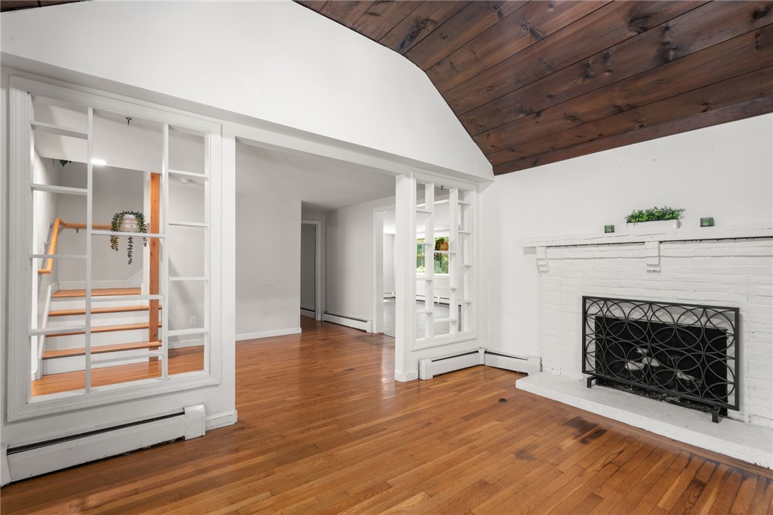 180 Leigh Road Cumberland, RI 02864 - Photo 12 of 33