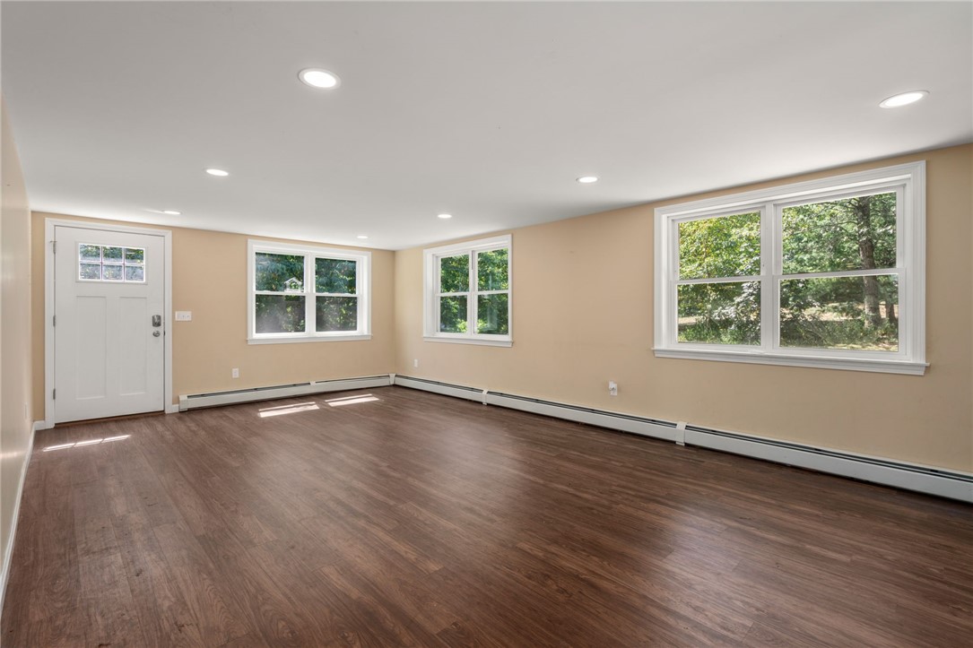 180 Leigh Road Cumberland, RI 02864 - Photo 14 of 33