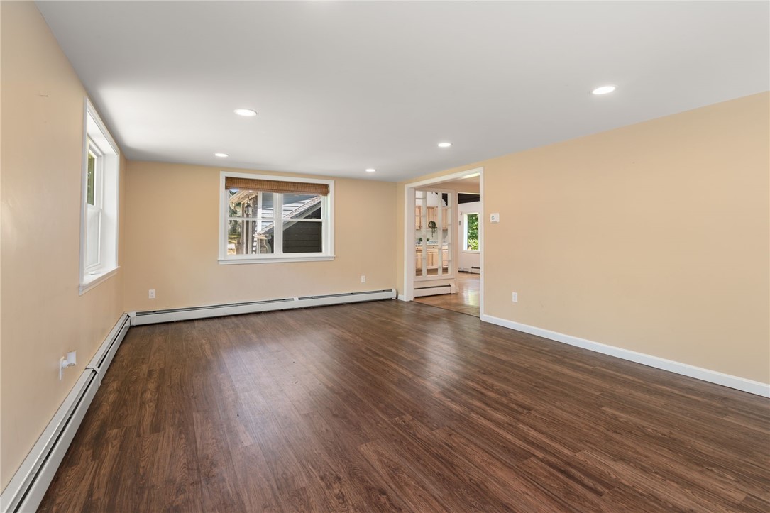180 Leigh Road Cumberland, RI 02864 - Photo 15 of 33