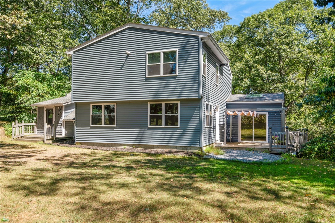180 Leigh Road Cumberland, RI 02864 - Photo 2 of 33