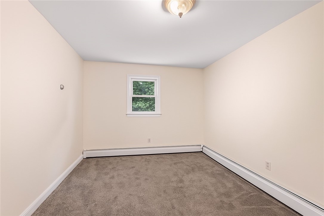 180 Leigh Road Cumberland, RI 02864 - Photo 25 of 33