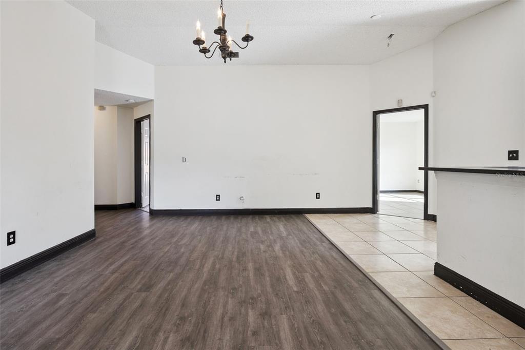 1623 Ridge Pointe Drive Orlando, FL 32808 - Photo 2 of 15