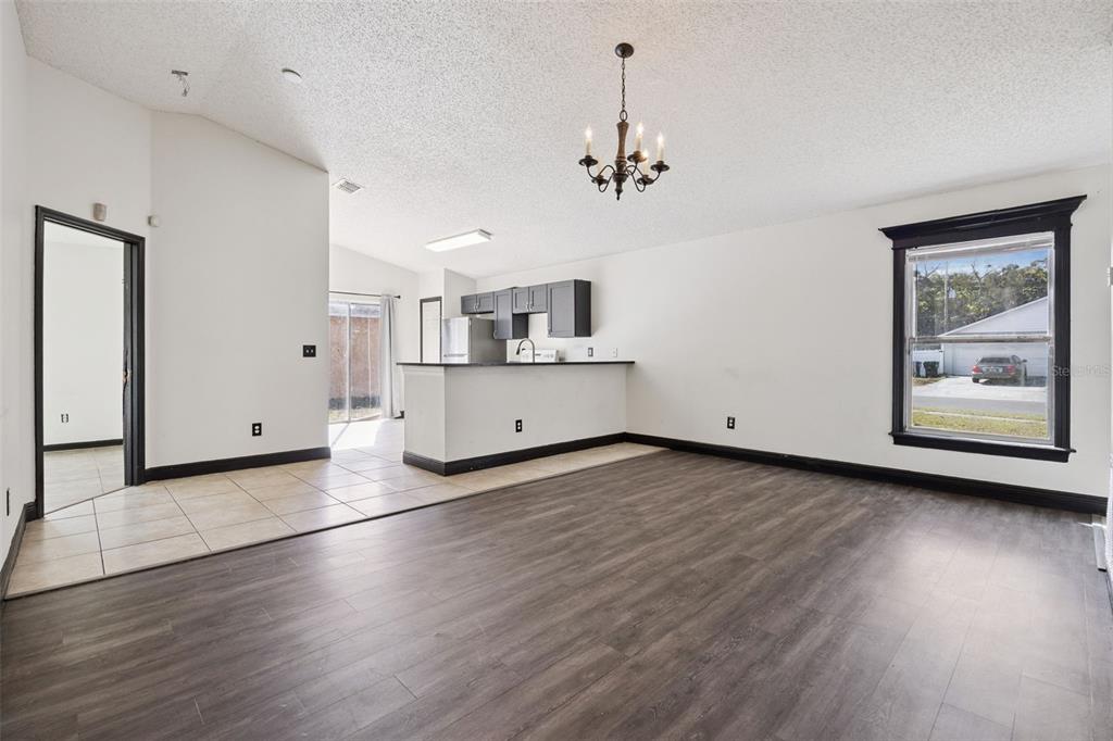 1623 Ridge Pointe Drive Orlando, FL 32808 - Photo 4 of 15