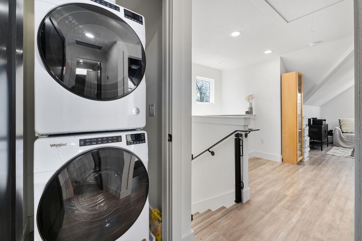 3302 Thompson Street, Unit 1 Austin, TX 78702 - Photo 27 of 32 a view of a hallway with washer and dryer