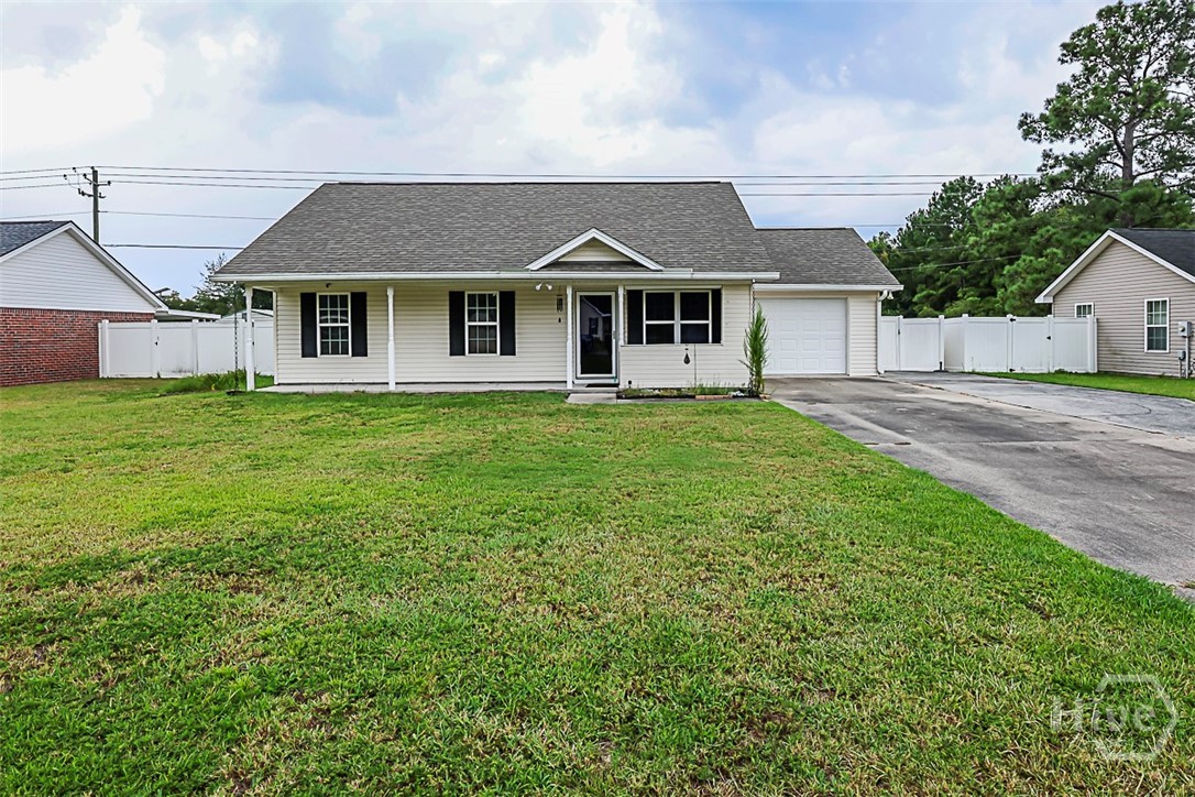 111 Reese Way Rincon, GA 31326 - Photo 1 of 28 Front of house
