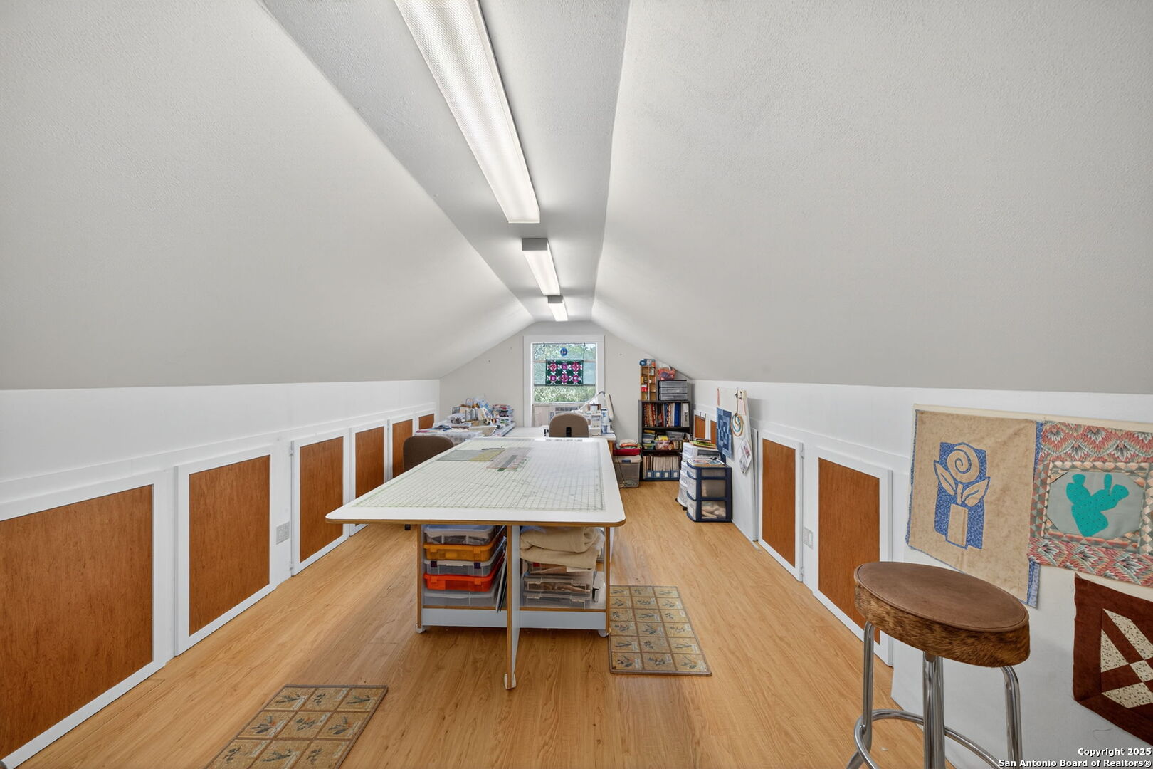 175 Forest Oaks Lane Lakehills, TX 78063 - Photo 30 of 36 a dining room with furniture and window