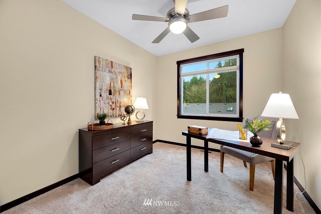 19033 4th Drive Southeast Bothell, WA 98012 - Photo 18 of 30 Gallery Image 18