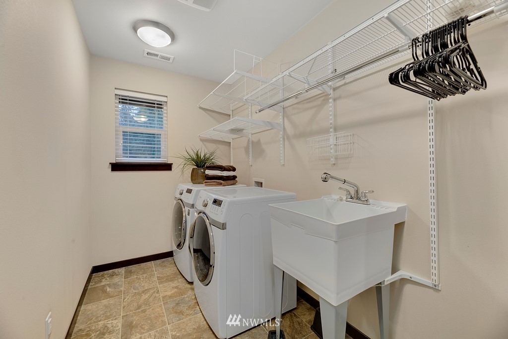 19033 4th Drive Southeast Bothell, WA 98012 - Photo 20 of 30 Gallery Image 20