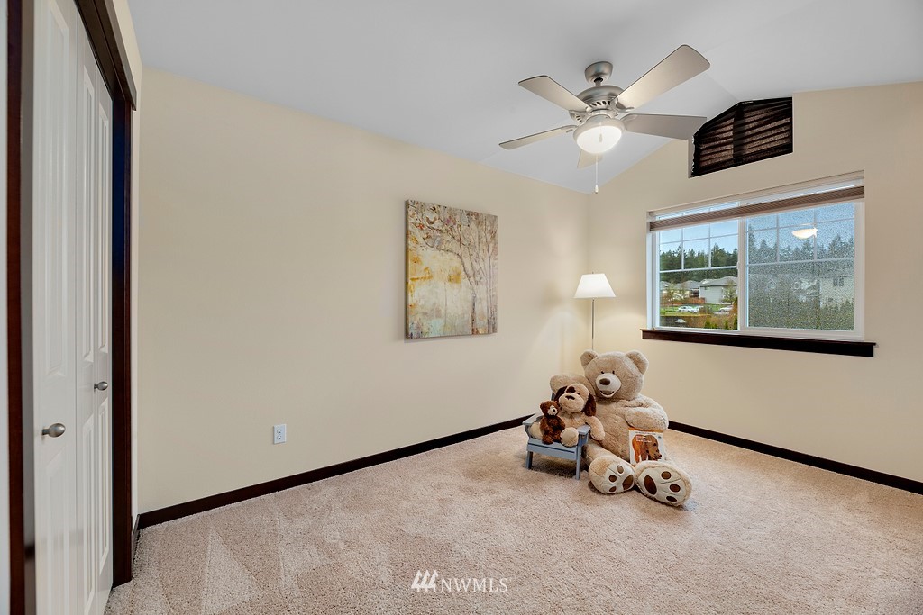 19033 4th Drive Southeast Bothell, WA 98012 - Photo 23 of 30 Gallery Image 23