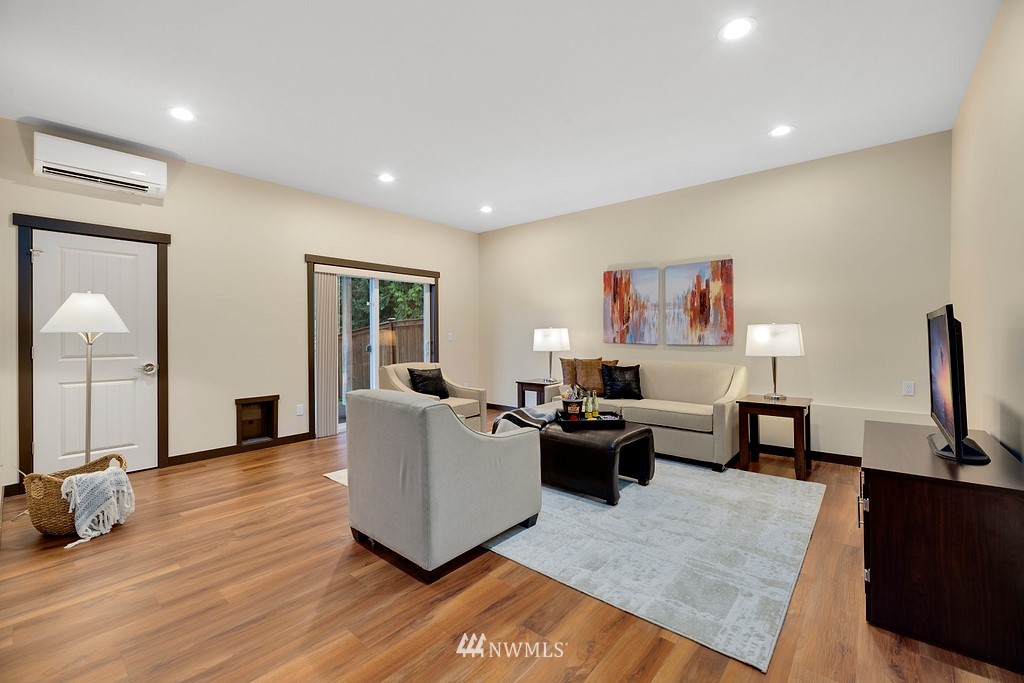 19033 4th Drive Southeast Bothell, WA 98012 - Photo 25 of 30 Gallery Image 25