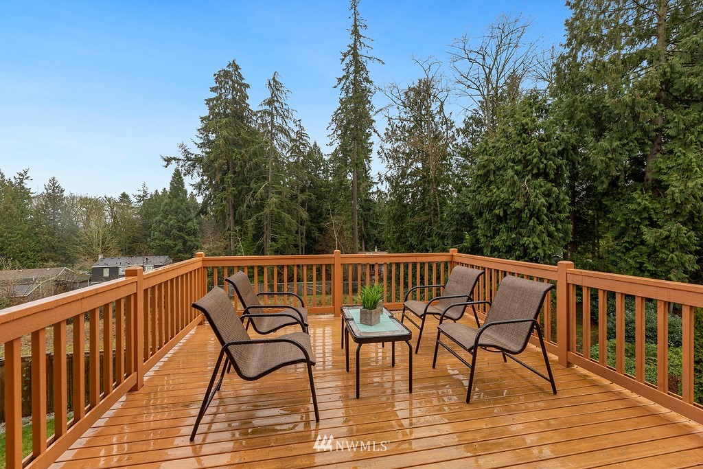 19033 4th Drive Southeast Bothell, WA 98012 - Photo 28 of 30 Gallery Image 28
