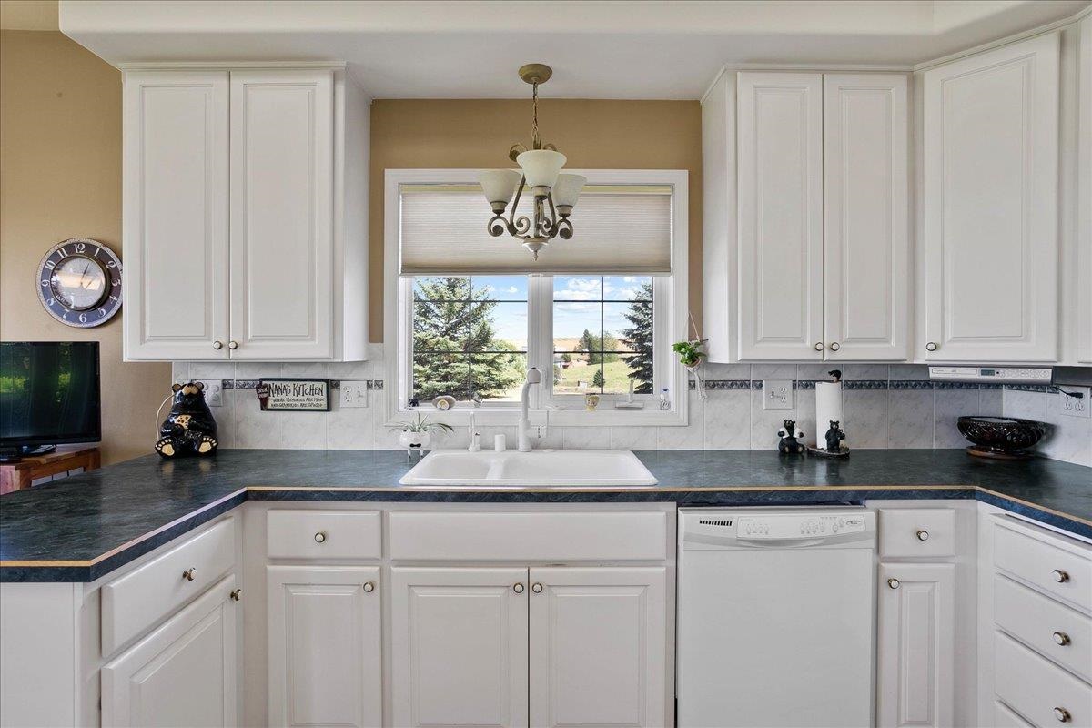13522 East Valley Chapel Road Fairfield, WA 99012 - Photo 14 of 50