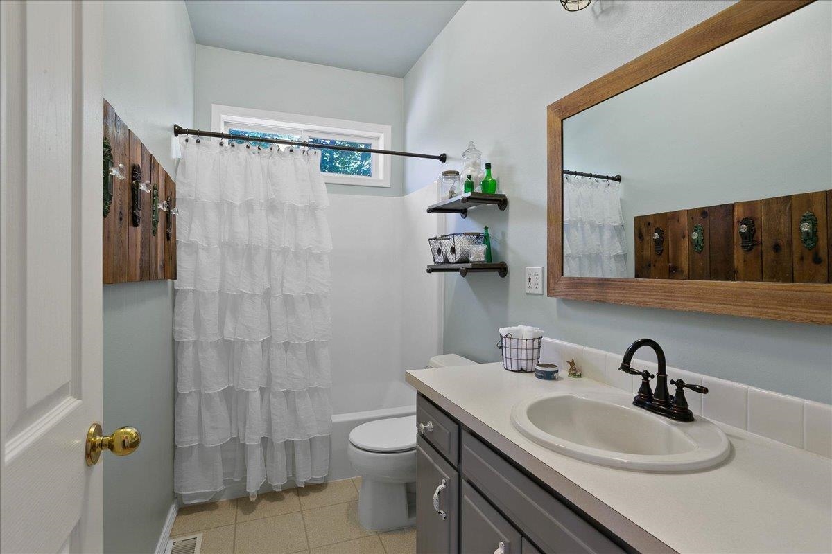 13522 East Valley Chapel Road Fairfield, WA 99012 - Photo 22 of 50