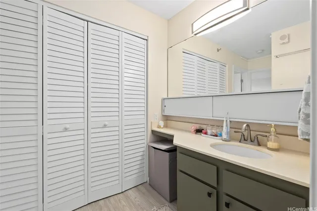 $360,000 | 98-402 Koauka Loop, Unit 314, Aiea, HI 96701