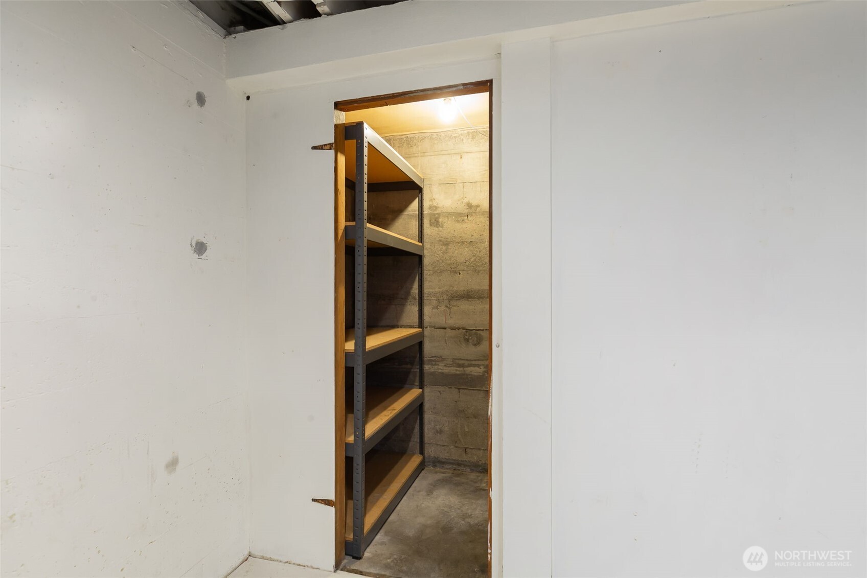 103 North 75th Street Seattle, WA 98103 - Photo 31 of 39 Gallery Image 31