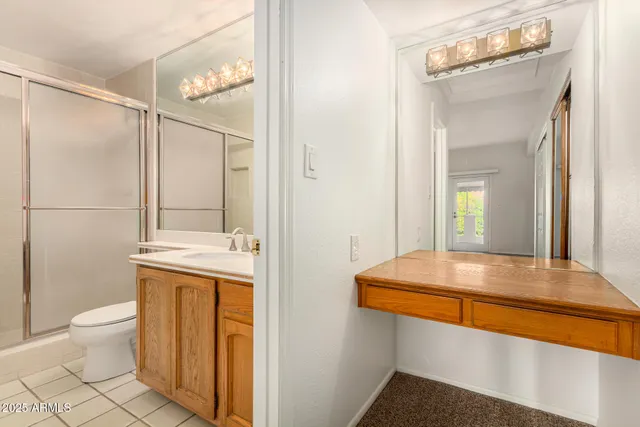 $389,000 | 5200 South Lakeshore Drive, Unit 206, Tempe, AZ 85283