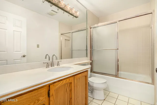 $389,000 | 5200 South Lakeshore Drive, Unit 206, Tempe, AZ 85283