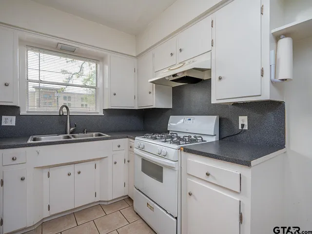 $1,600 | 2722 McDonald Road, Tyler, TX 75701