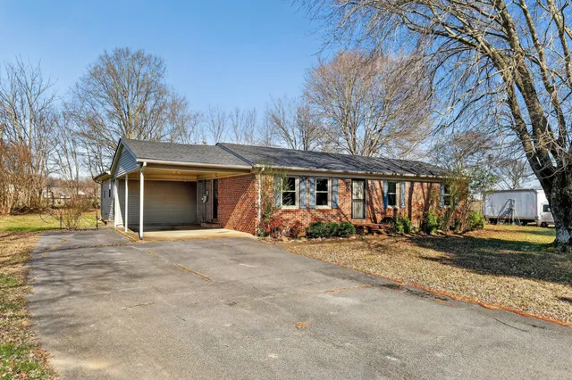 $235,000 | 5 Walker Lane, Fayetteville, TN 37334