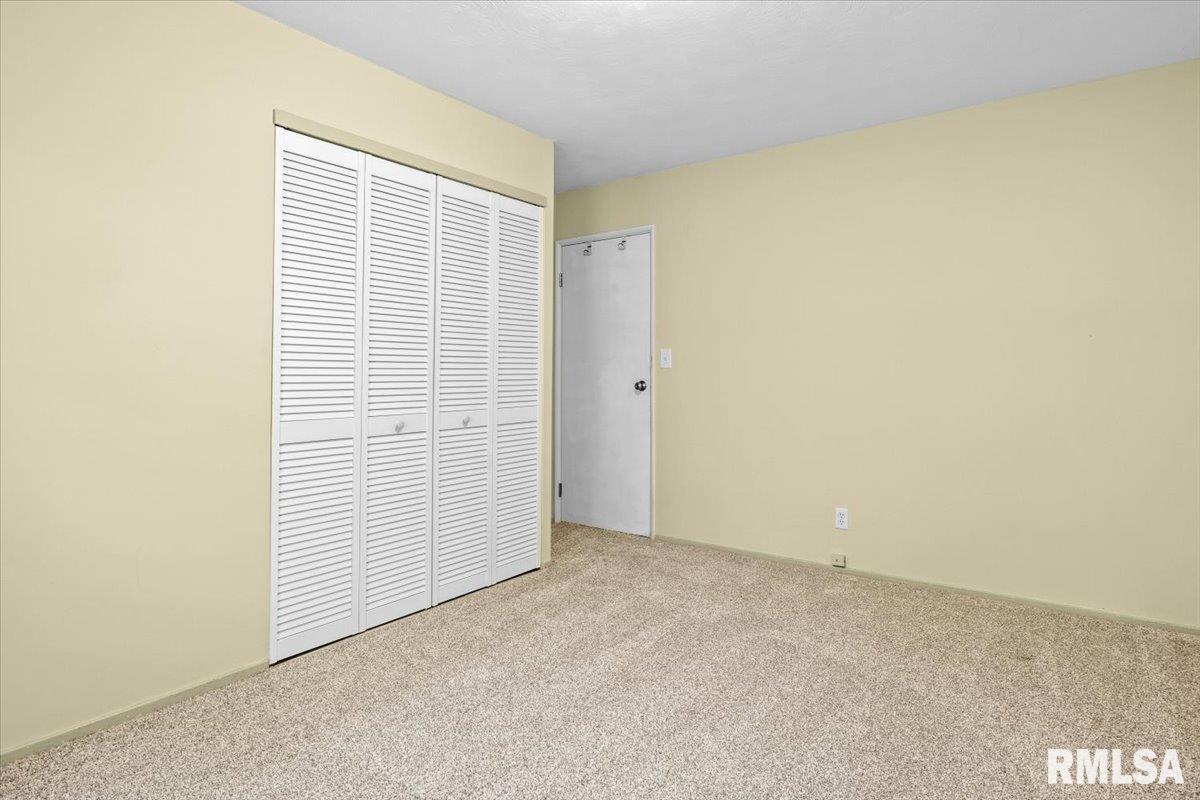 321 Parkview Drive Rochester, IL 62563 - Photo 13 of 23