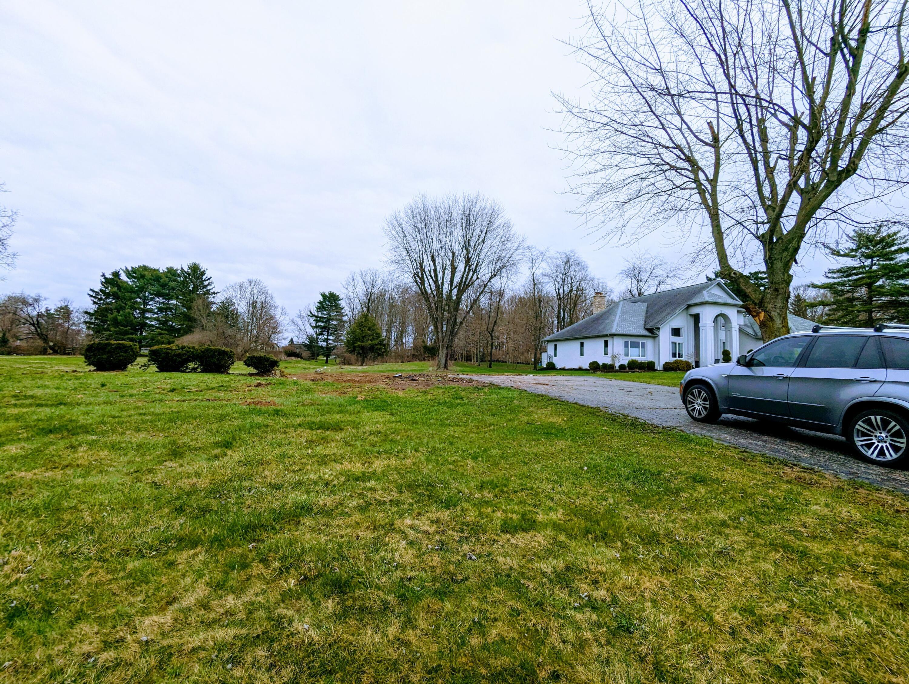 7445 Riverside Drive Powell, OH 43065 - Photo 14 of 21 PXL_20230324_184357336