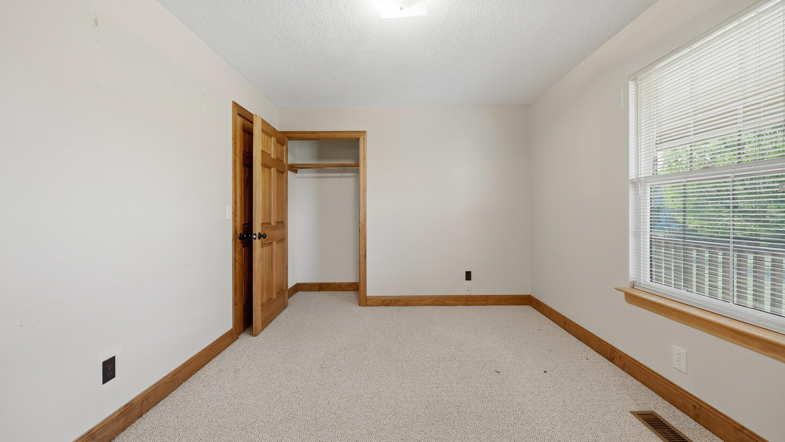 7931 Short Tail Springs Road Ooltewah, TN 37363 - Photo 21 of 61 21_7931 short tail springs rd-21