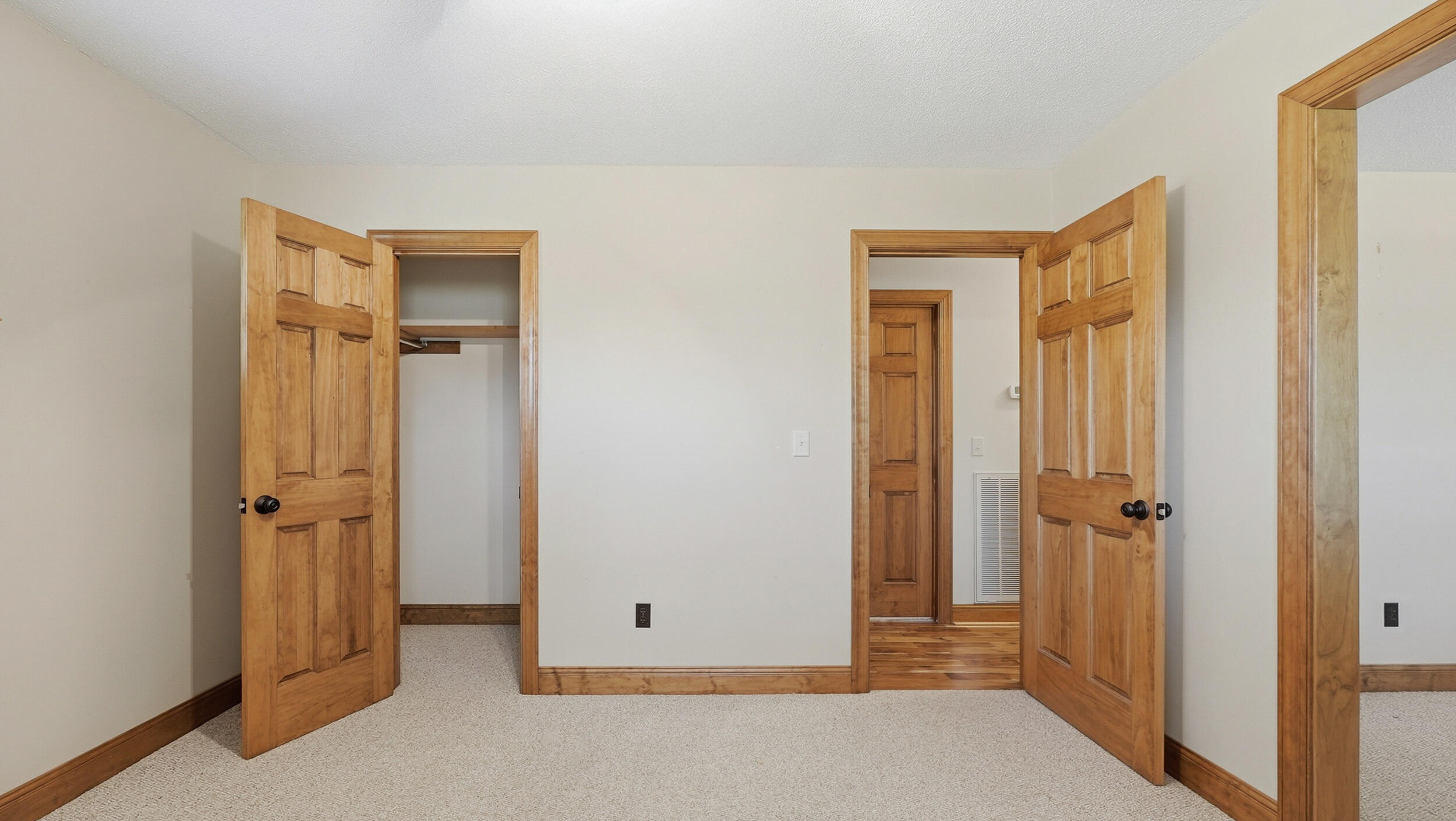 7931 Short Tail Springs Road Ooltewah, TN 37363 - Photo 26 of 61 27_7931 short tail springs rd-27