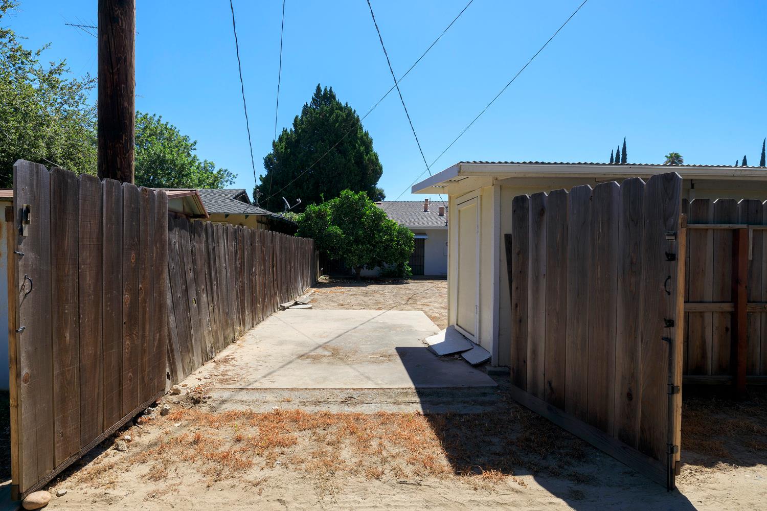 1317 Wallin Way Modesto, CA 95351 - Photo 76 of 76