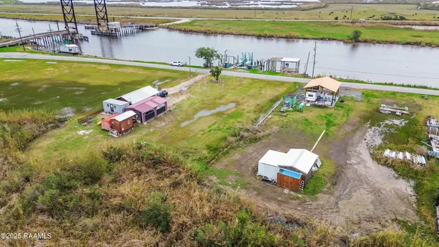 $82,000 | 7938-7939 Shrimpers Row, Dulac, LA 70353