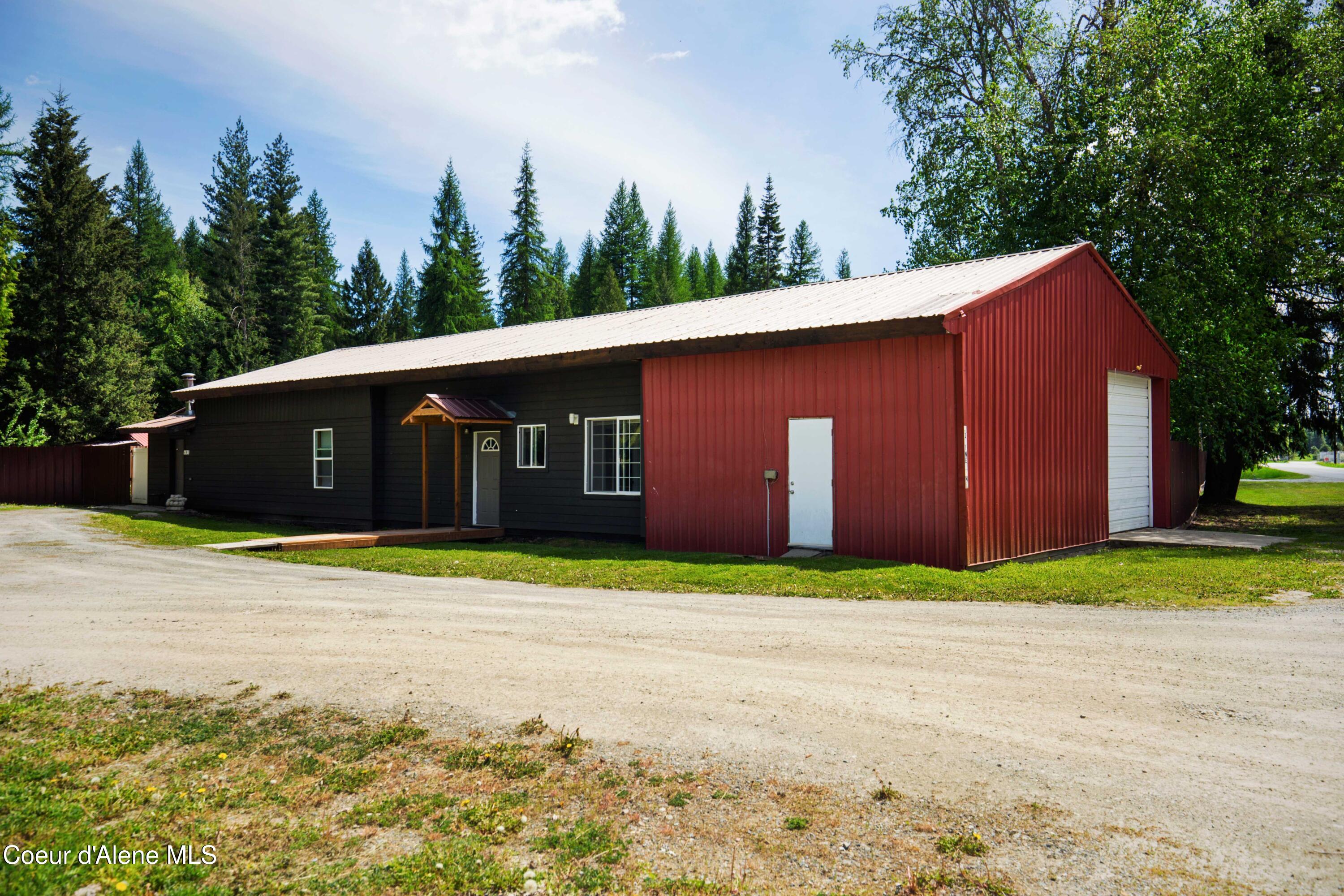 41 Pinecone Road Sandpoint, ID 83864 - Photo 3 of 61 41PR_15