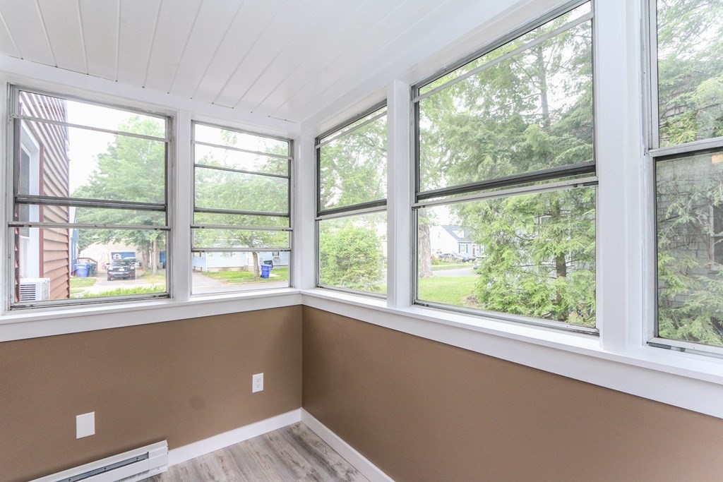 47 Felicia Street Springfield, MA 01104 - Photo 14 of 39 Gallery Image 14