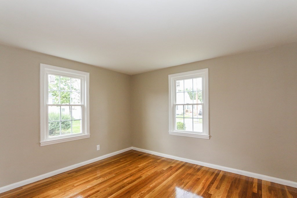 47 Felicia Street Springfield, MA 01104 - Photo 20 of 39 Gallery Image 20