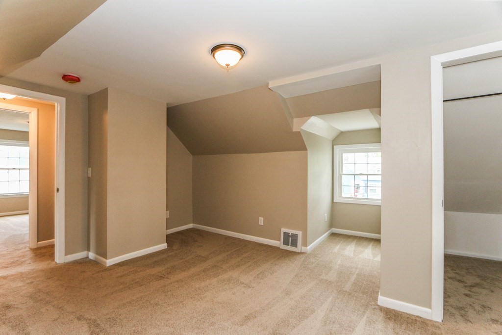 47 Felicia Street Springfield, MA 01104 - Photo 25 of 39 Gallery Image 25