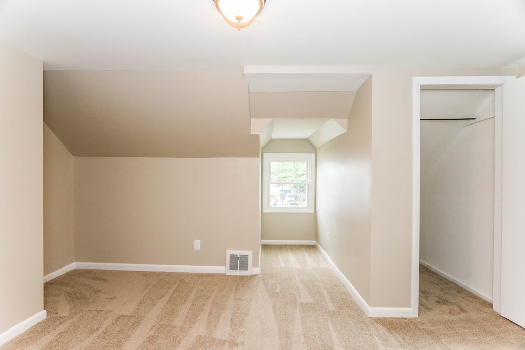 47 Felicia Street Springfield, MA 01104 - Photo 27 of 39 Gallery Image 27
